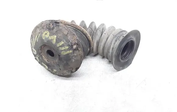 Volvo XC90 Front shock absorber mounting bracket 30645394