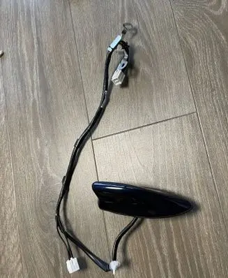 Toyota bZ4X Aerial GPS antenna 8610142R30
