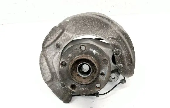 BMW 3 F30 F35 F31 Front wheel hub 685381904 19878810 6853819