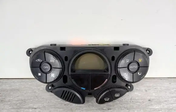 Ford Focus Climate control/heater control trim 2S4H18C612BJ