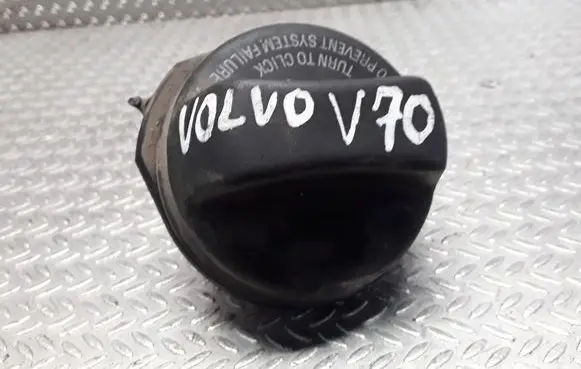 Volvo V70 Fuel tank filler cap 