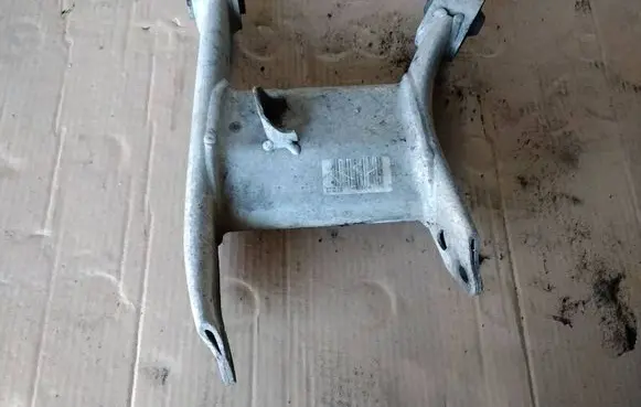 BMW 5 E39 Rear upper control arm/wishbone 540004138