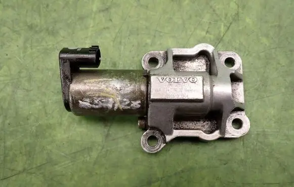 Volvo S60 Timing belt/chain tensioner F34711602