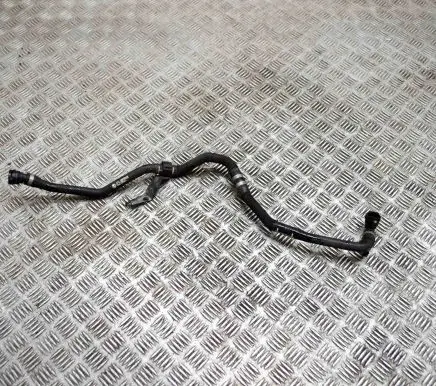 BMW 5 G30 G31 Engine coolant pipe/hose 8598384