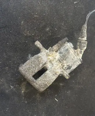 Audi A6 S6 C6 4F Rear brake caliper