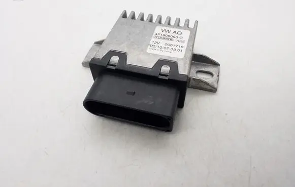 Audi Q7 4L Fuel injection pump control unit/module 4F1906093C