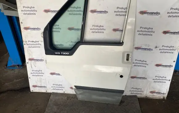 Door (2 Door Coupe)