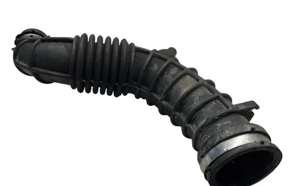 Renault Megane III Air intake hose/pipe 8200750731