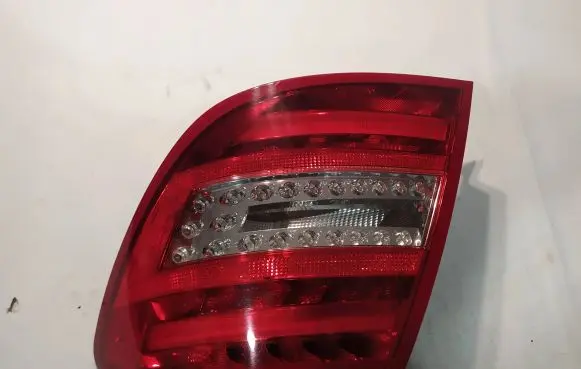 Mercedes-Benz C W204 Rear/tail lights A2048204764 0001629136 2048204764