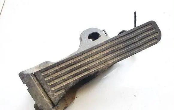 Volkswagen Caddy Accelerator throttle pedal 1t2723503gh 6pv008746-01