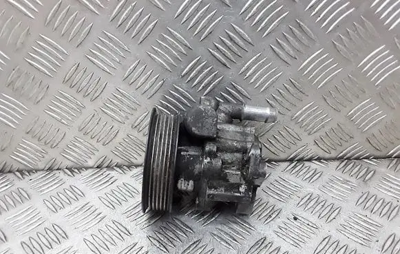 Citroen C6 Power steering pump 9658419680