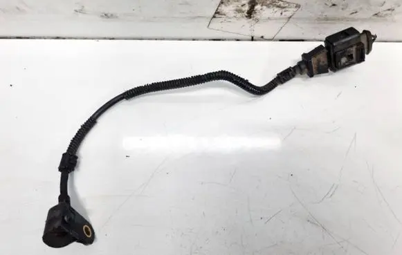 Volkswagen Golf IV Camshaft position sensor 045906433