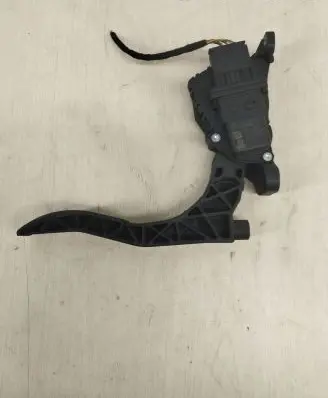 Audi A6 S6 C6 4F Accelerator throttle pedal 4F1721523B 6PV00898407