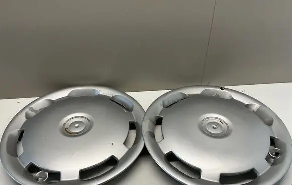 Volkswagen Transporter - Caravelle T4 R15 wheel hub/cap/trim 167002