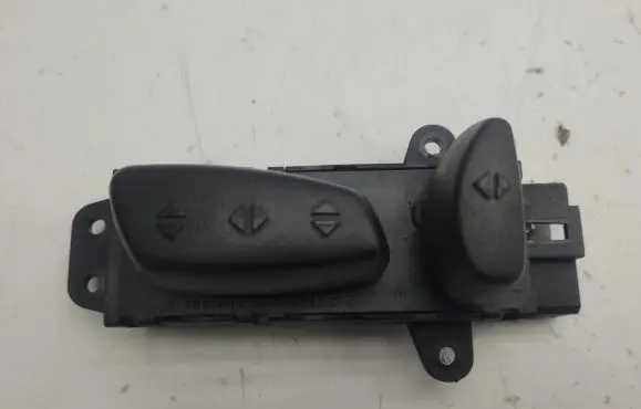 Chrysler Voyager Seat control switch 2654E