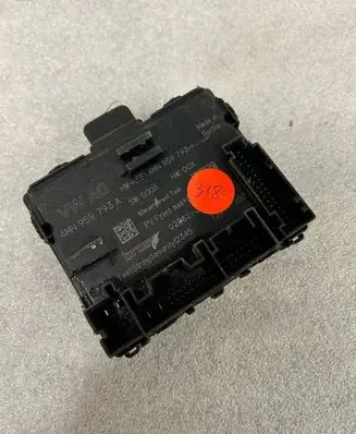 Audi Q8 Door control unit/module 4MN959793A