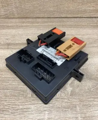 Audi A6 S6 C6 4F Comfort/convenience module 4F0907279 4F0910279N