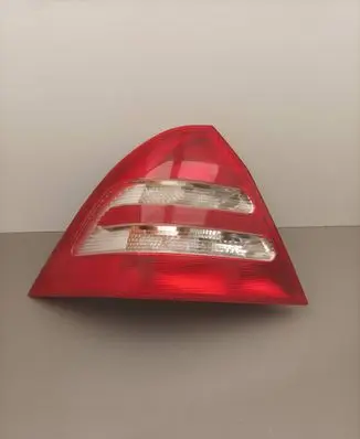 Mercedes-Benz C W203 Rear/tail lights 2038200264L