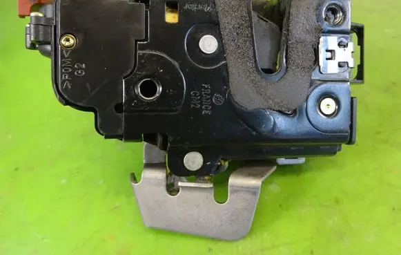 Audi A8 S8 D3 4E Rear door lock
