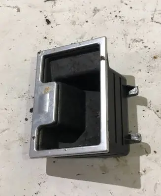 BMW 5 E60 E61 Car ashtray 3142200C0 314220000 7034090
