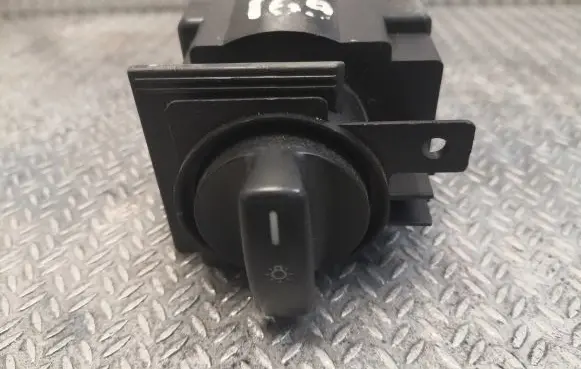 Mercedes-Benz A W169 Light switch 1695451504