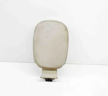 Land Rover Discovery Front seat headrest 