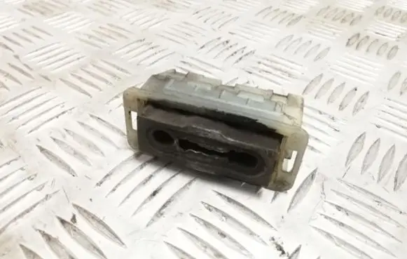 Citroen C4 Grand Picasso Bracket in trunk/boot 