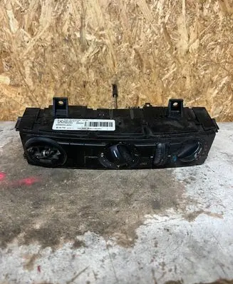 Mercedes-Benz Sprinter W906 Climate control unit a9068300485 5HB00901102
