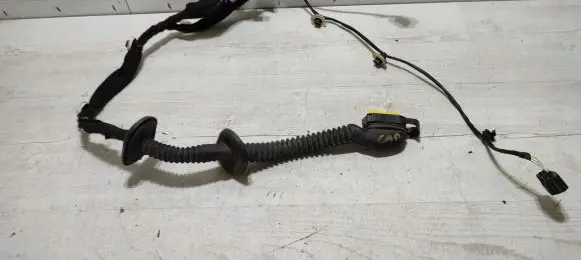 Renault Captur Rear door wiring loom 241267070R