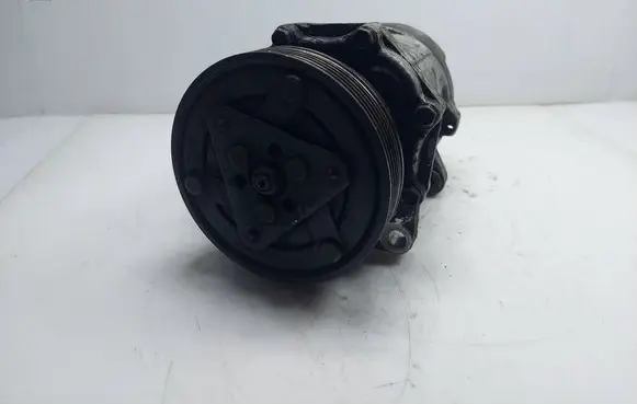 Volkswagen Golf IV Air conditioning (A/C) compressor (pump) 158389KASACJ