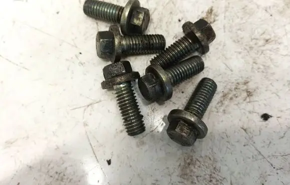 Land Rover Freelander Nuts/bolts 
