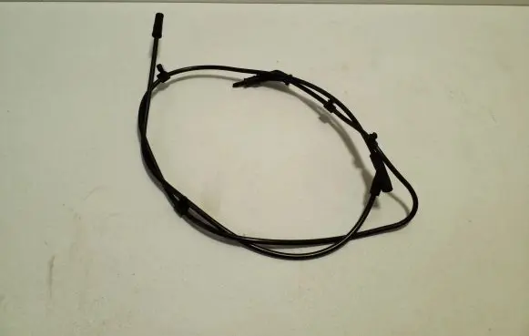 Jeep Cherokee Windshield washer fluid hose 