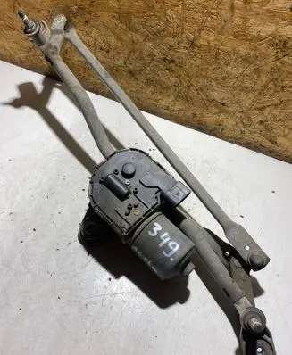 Front wiper linkage and motor