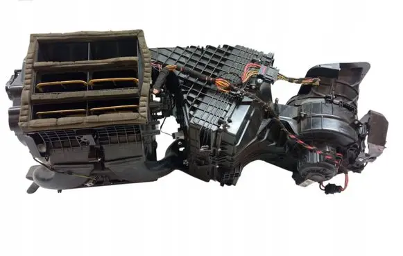 Volkswagen Transporter - Caravelle T5 Interior heater climate box assembly 