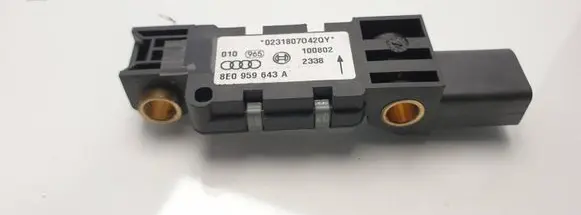 Audi A4 S4 B6 8E 8H Airbag deployment crash/impact sensor 8E0959643A 0231807042QY 100802