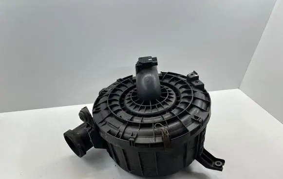 Toyota Hilux (AN10, AN20, AN30) Air filter box 170800L111 36923755