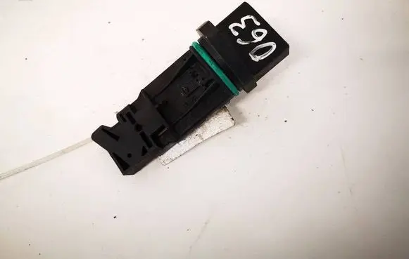 Volkswagen PASSAT B5.5 Mass air flow meter F00C2G2055