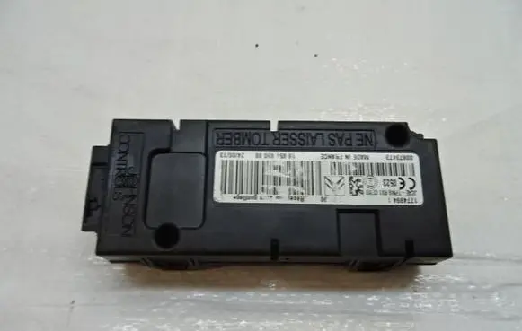 Peugeot 5008 Bluetooth control unit module 9665183080