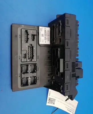Mercedes-Benz E W211 Fuse module 2115453901