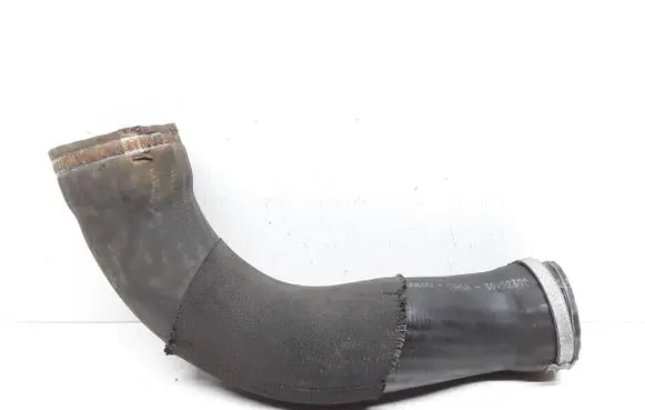 Volvo V70 Intercooler hose/pipe 30792300