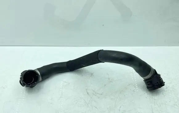BMW 5 G30 G31 Engine coolant pipe/hose 8650981 16188010