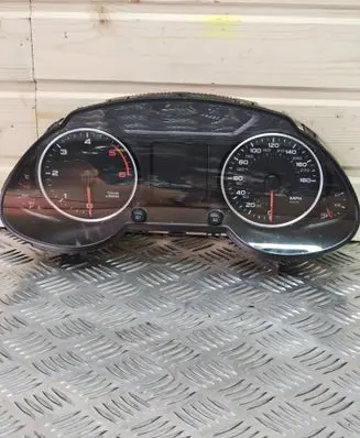 Speedometer (instrument cluster)