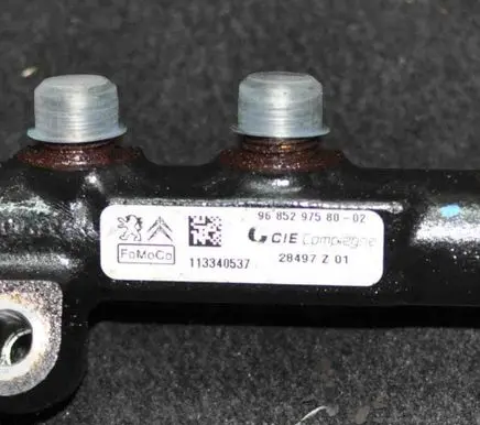 Fuel main line pipe