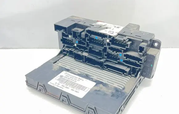 Mercedes-Benz C W203 Fuse box set 0025459401 5DK00797330