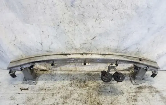 Renault Megane III Front bumper support beam 