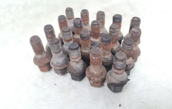 Fiat Croma Nuts/bolts 