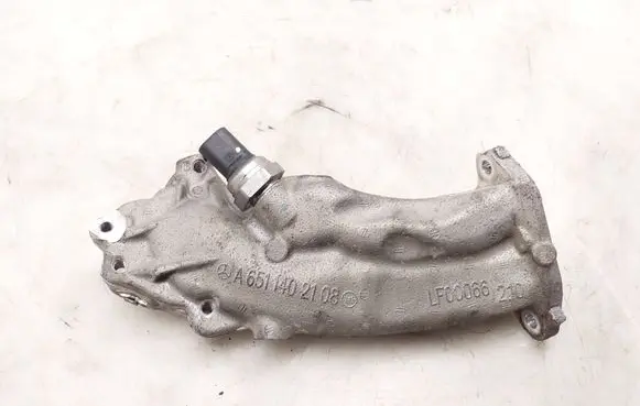 Mercedes-Benz C W205 EGR valve line/pipe/hose A6511402108