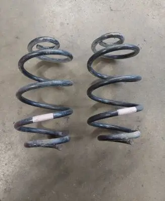 Nissan Note (E11) Rear coil spring