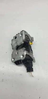 Nissan Kubistar Rear door lock 24X5S