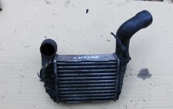 Volkswagen PASSAT B5 Intercooler radiator